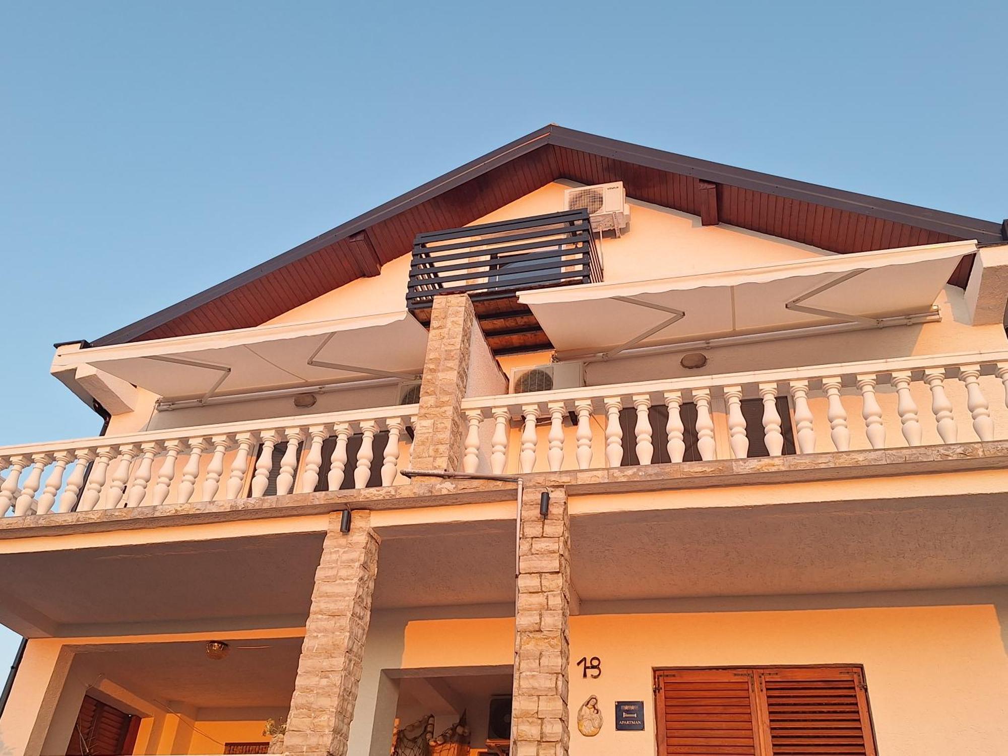 Apartments Cetiri Sestrice Novigrad  Екстер'єр фото